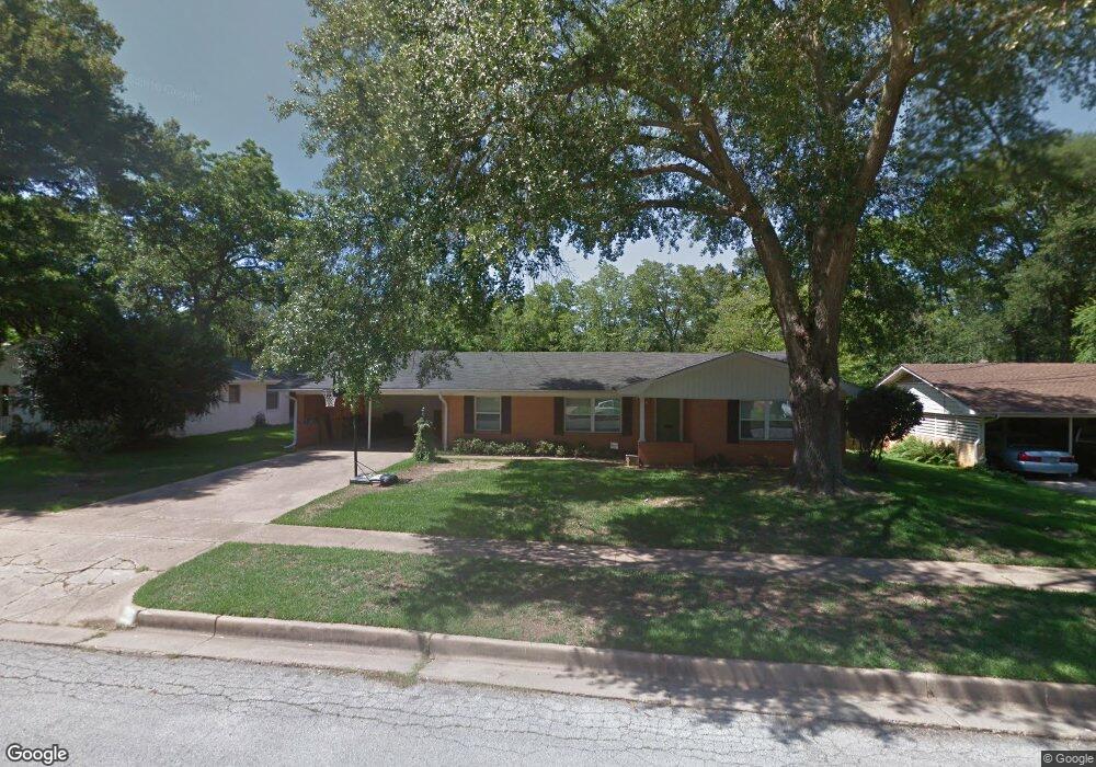 222 Ridgecrest Dr, Tyler, TX 75701 - photo 1