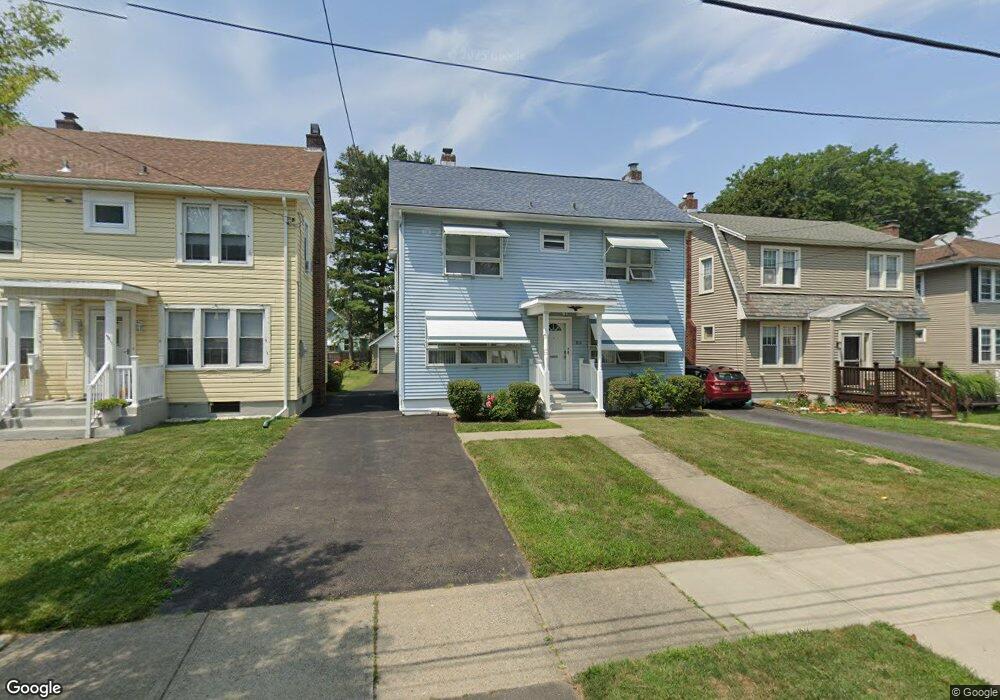 56 Edgecomb St, Albany, NY 12209 - photo 1