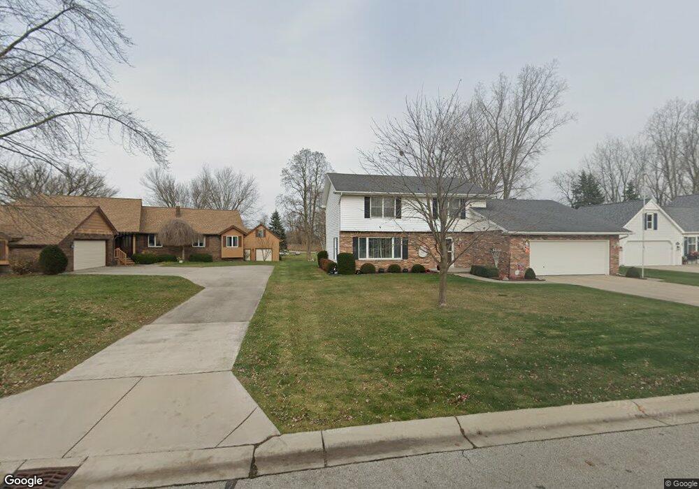 2932 Woodstock Cir, Port Huron, MI 48060 - photo 1