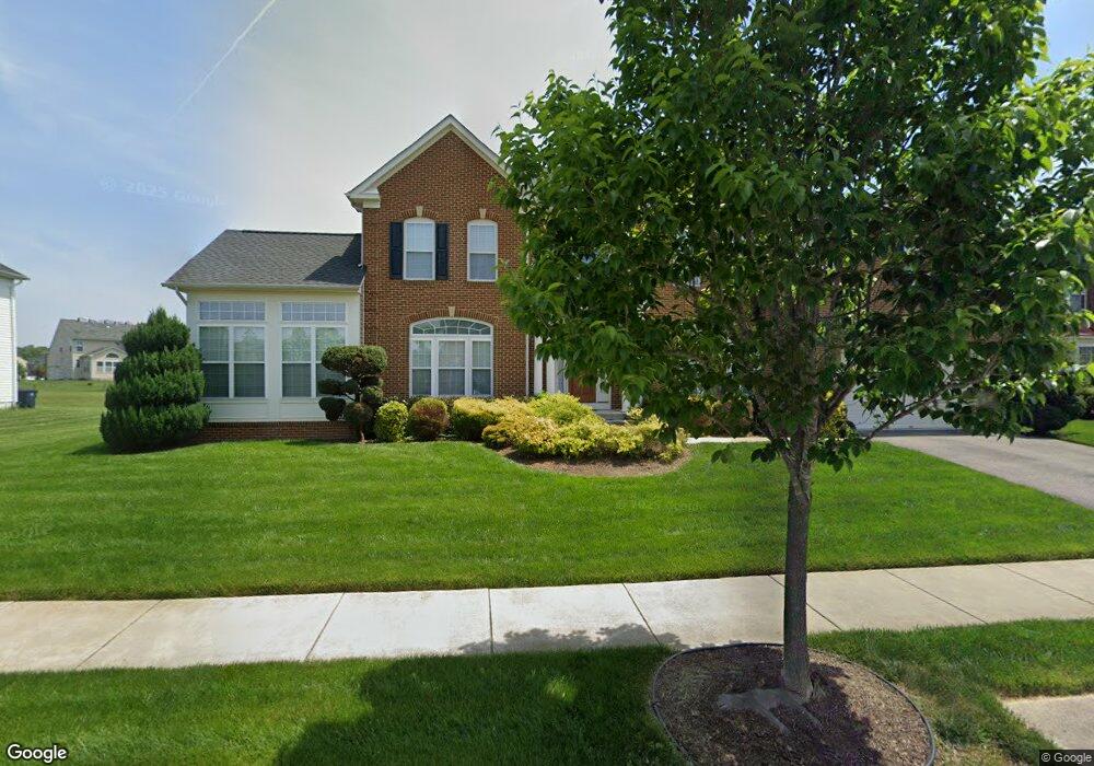 10904 Sir Paul Place, Clinton, MD 20735 - photo 1