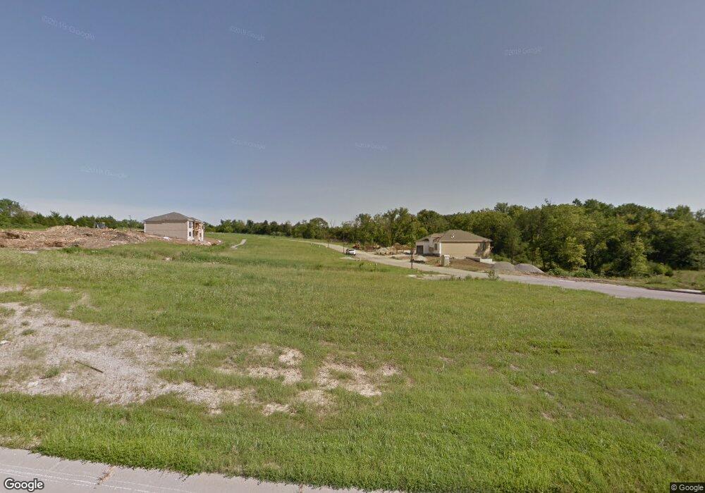 25817 W 98th St, Lenexa, KS 66227 - photo 1