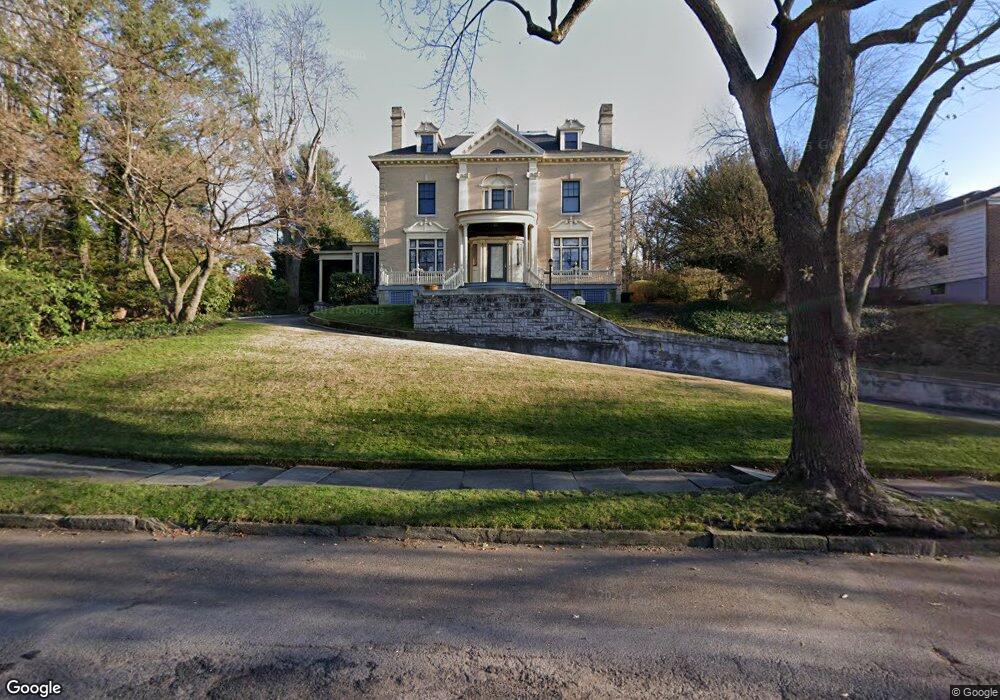 610 N Webster Ave, Scranton, PA 18510 - photo 1