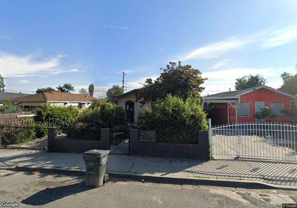 420 W Pear St, Compton, CA 90222 - photo 1