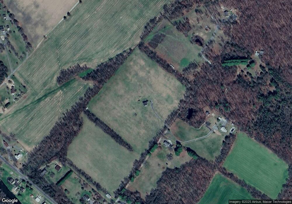 245 Locust Ln, Edinburg, VA 22824 - photo 1