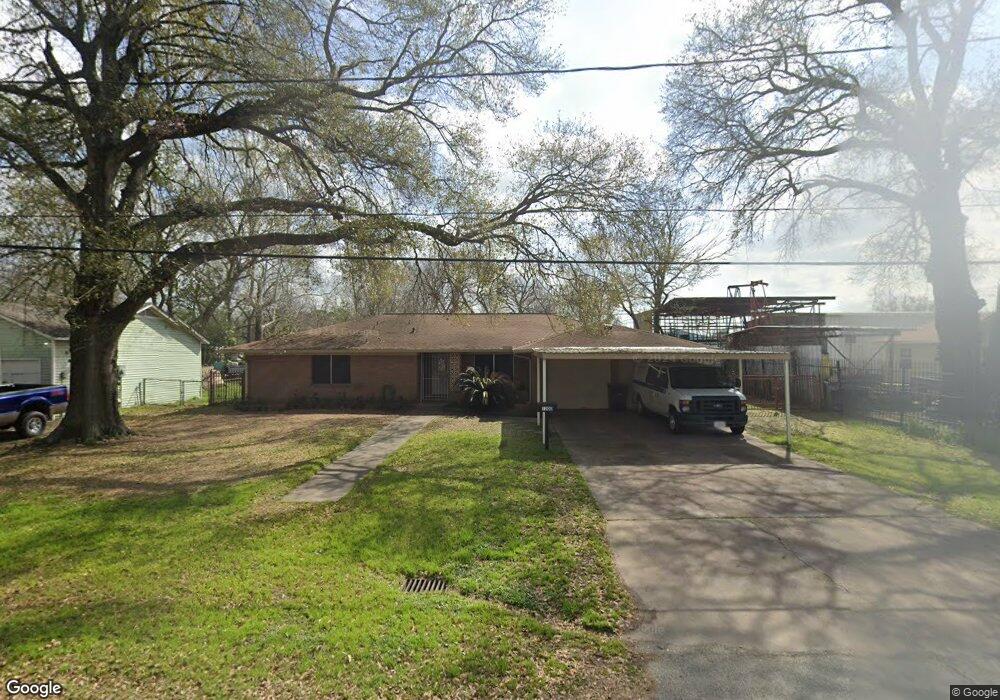 1200 Knight St, Houston, TX 77022 - photo 1