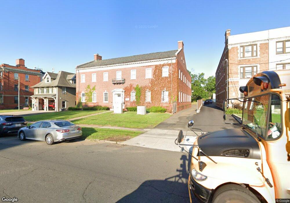 571 Prospect Ave, Hartford, CT 06105 - photo 1