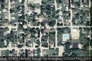 518 1st St NE, Buffalo Center, IA 50424