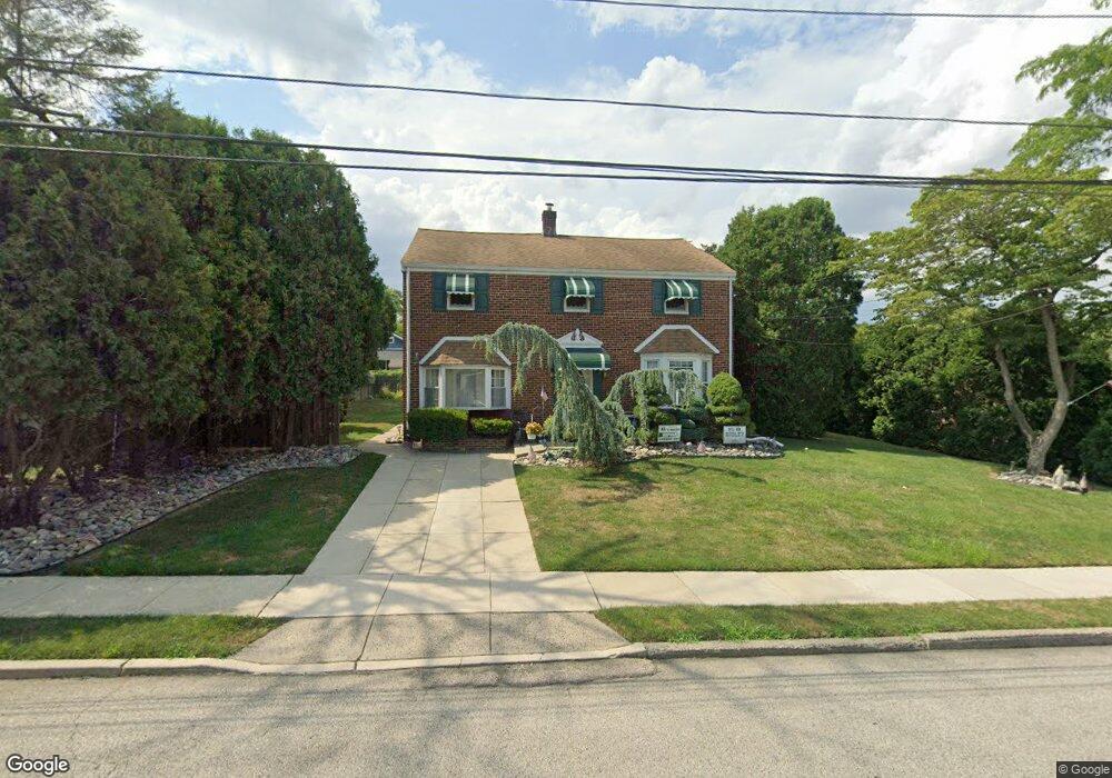 1815 Orchard Ave, Folsom, PA 19033 - photo 1