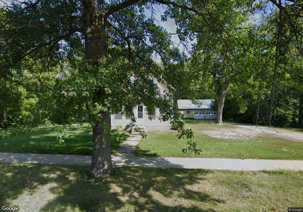 418 Gamble St, Columbus Junction, IA 52738 - photo 1