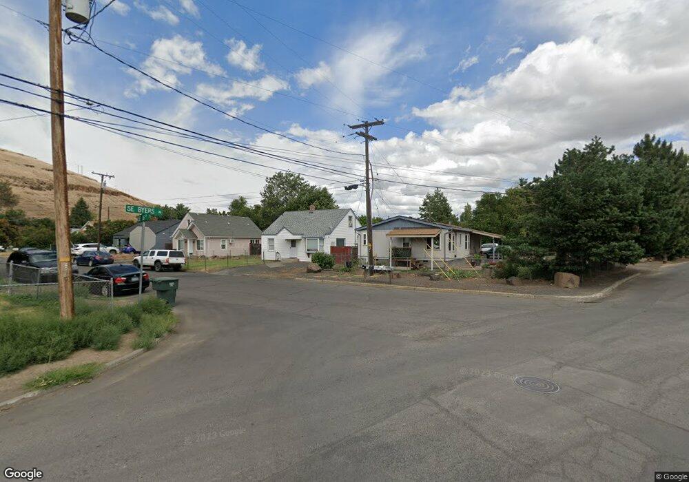 14 SE 16th St, Pendleton, OR 97801 - photo 1