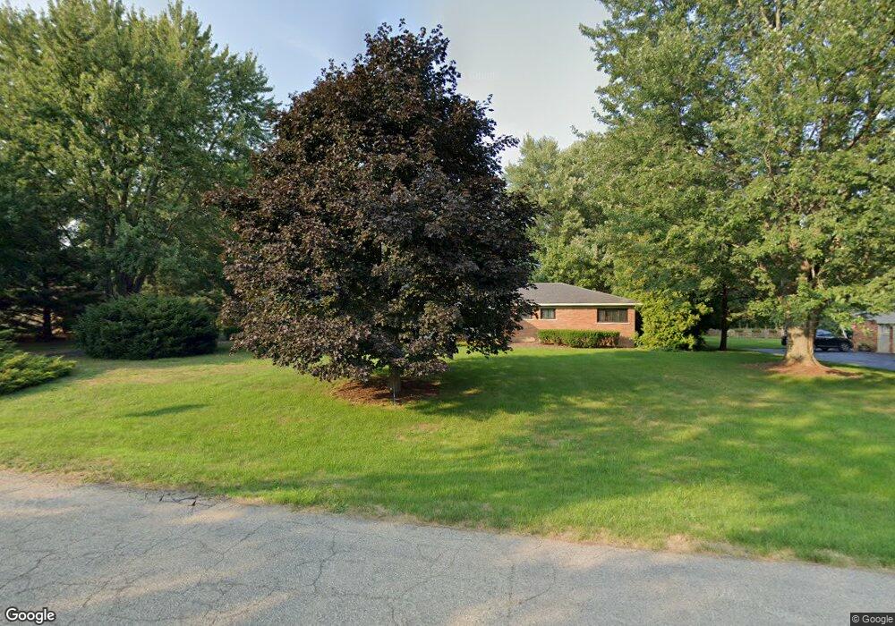 571 Yorkton Ln unit Bldg-Unit, Bloomfield Hills, MI 48304 - photo 1