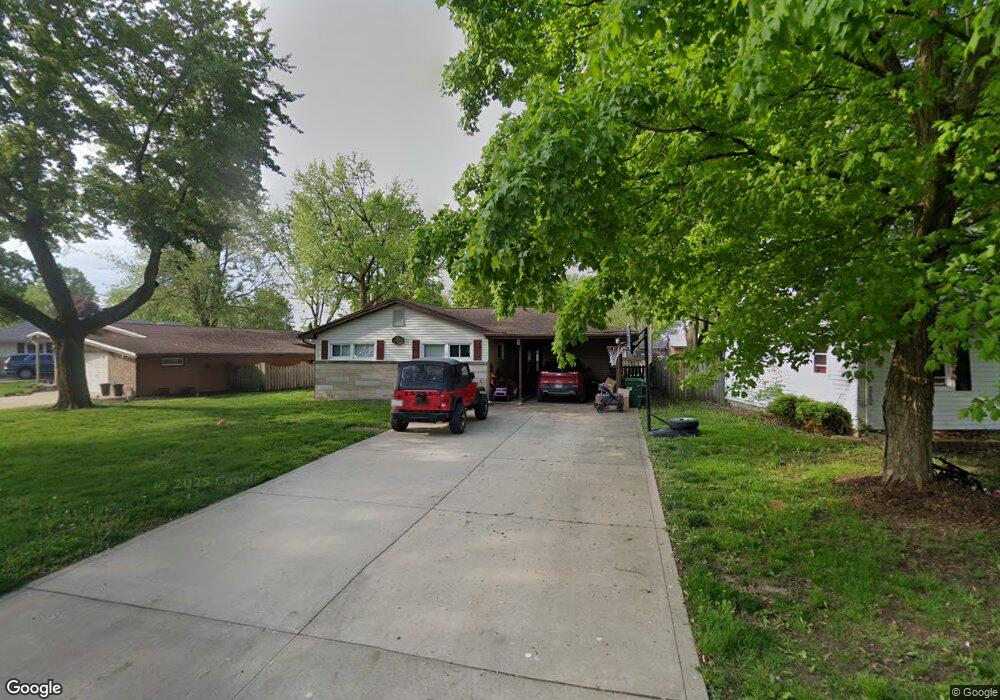 3421 Willow Dr, Mattoon, IL 61938 - photo 1