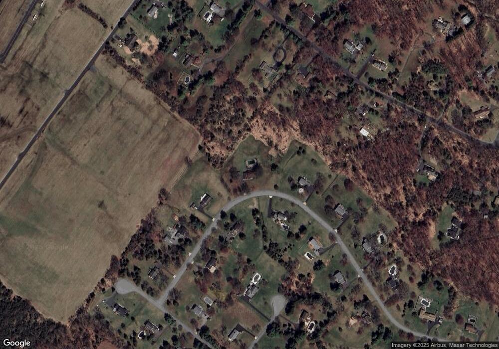 21 Weavers Ln, Whitehouse Station, NJ 08889 - photo 1