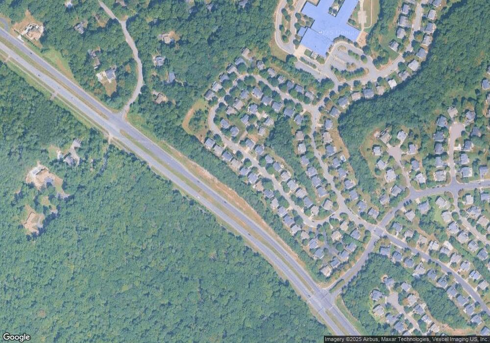 6405 Colonial Village Loop, Manassas, VA 20112 - photo 1