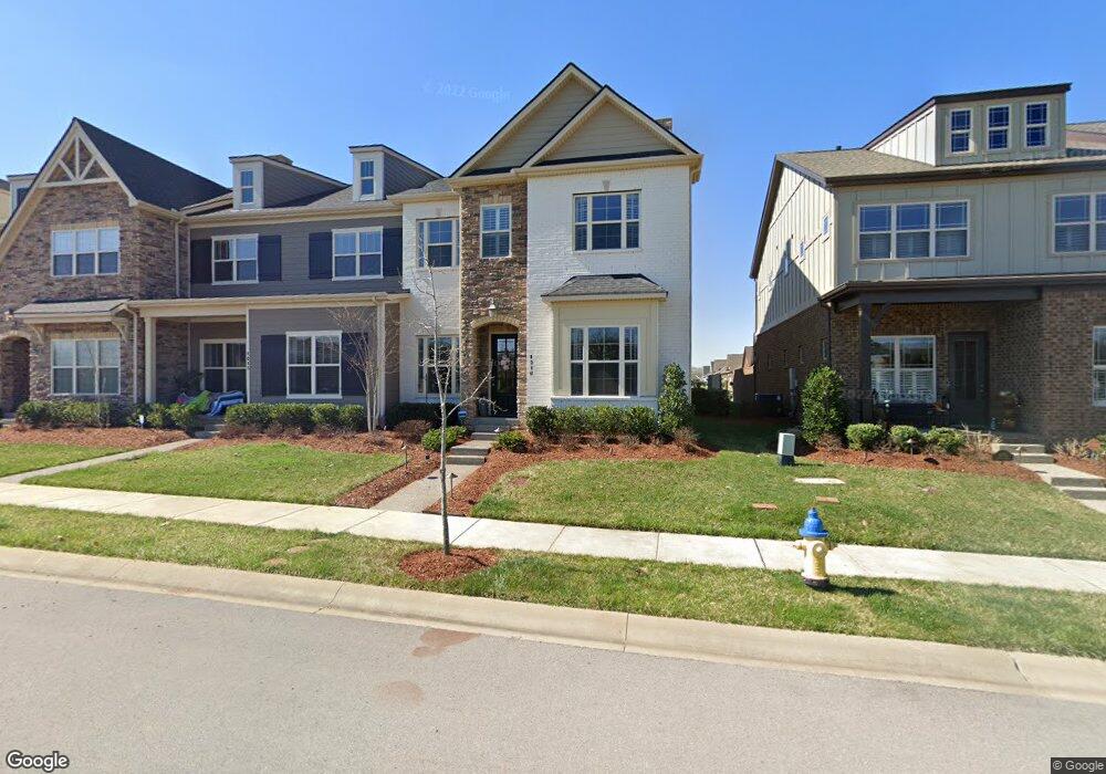 1019 Inland Dr, Franklin, TN 37064 - photo 1