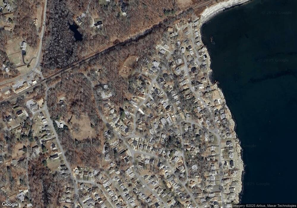 13 Walnut Rd, Old Lyme, CT 06371 - photo 1