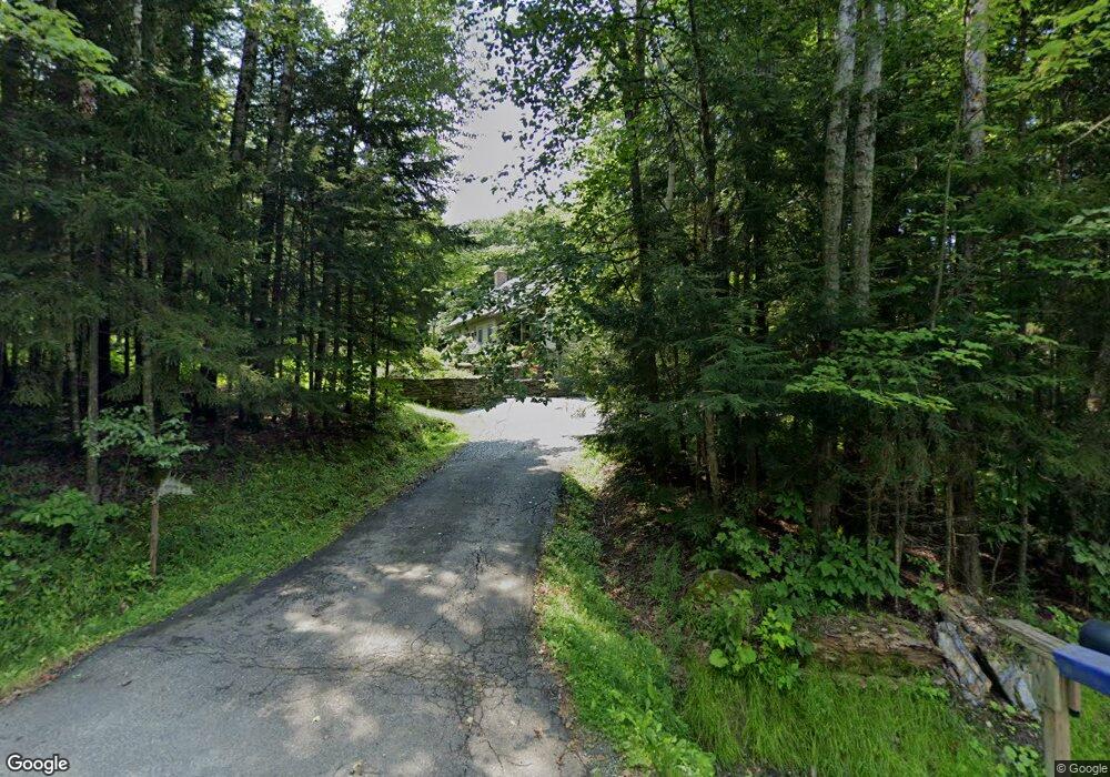 128 Worcester Rd, Stowe, VT 05672 - photo 1