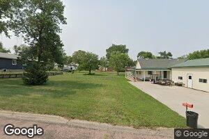 209 Blowers Ave N, Wessington Springs, SD 57382