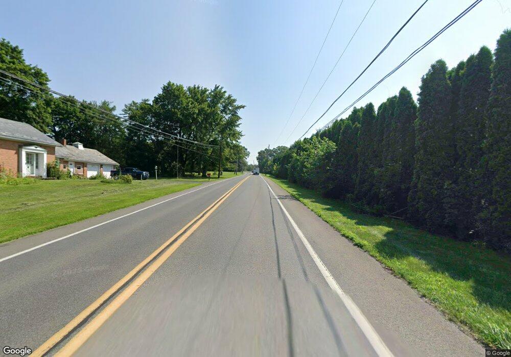 538 W Moorestown Rd, Nazareth, PA 18064 - photo 1