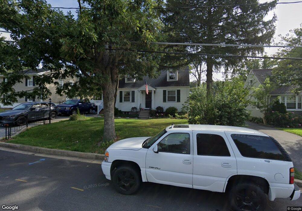 8721 Oakleigh Rd, Parkville, MD 21234 - photo 1