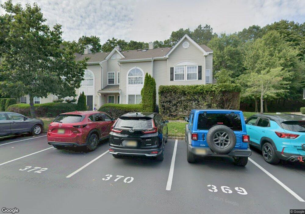 20 Phoenix Ct, Tinton Falls, NJ 07712 - photo 1