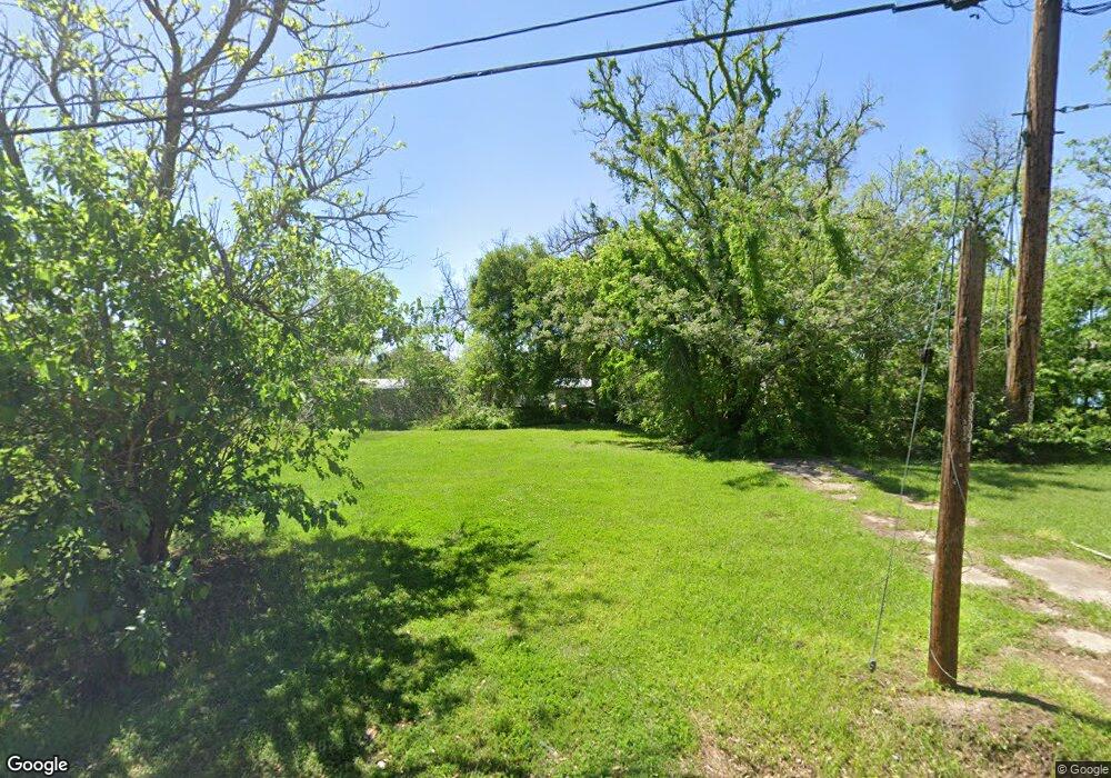 3104 Avenue D, Bay City, TX 77414 - photo 1