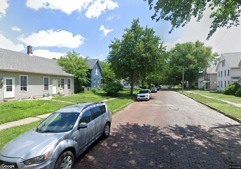 1936 W 1st St, Davenport, IA 52802 - photo 1