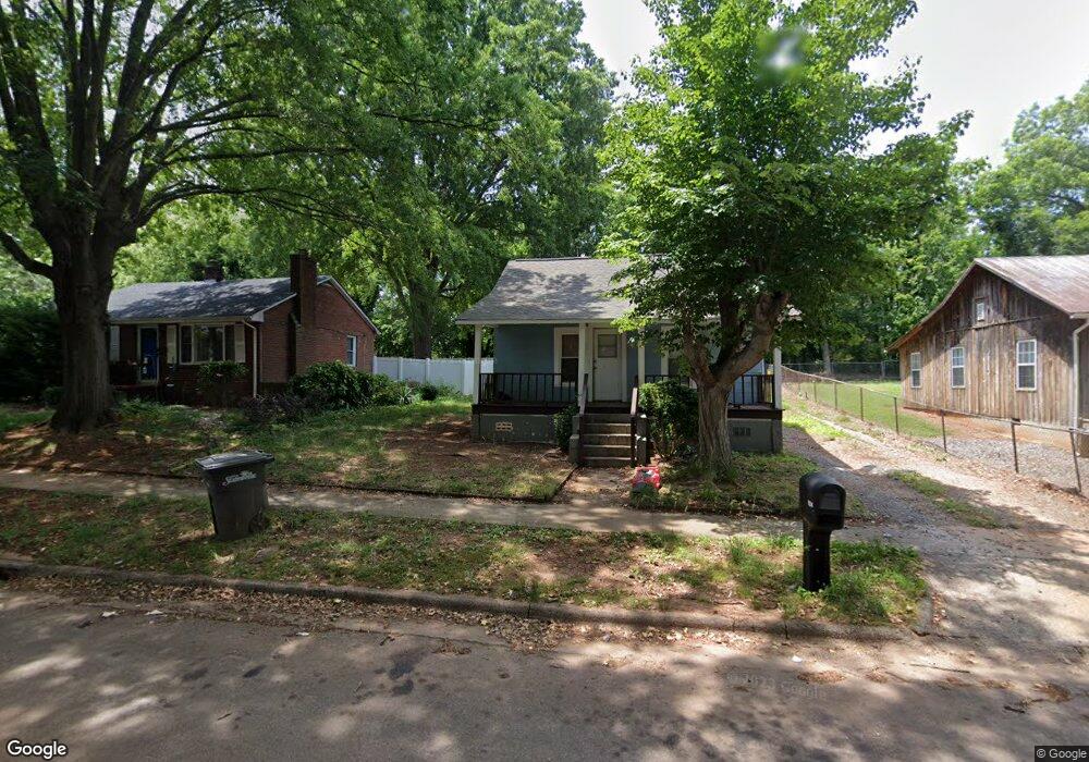 924 S Meeting St, Statesville, NC 28677 - photo 1