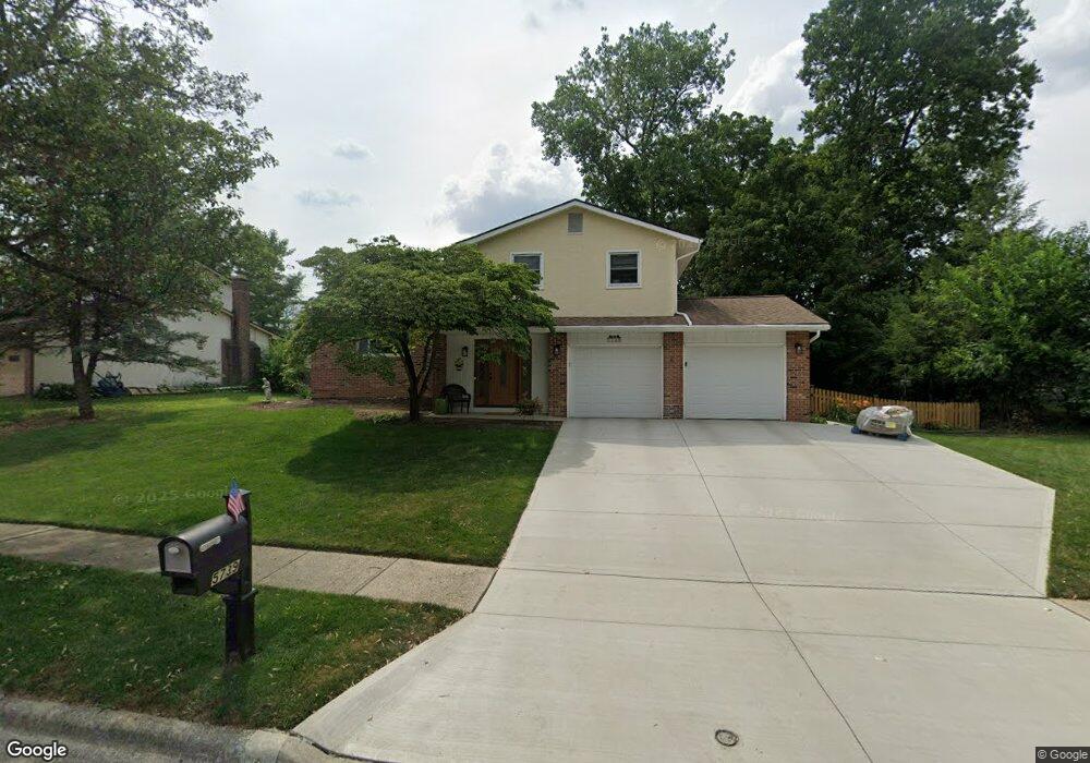 5739 Shadowbrook Dr, Columbus, OH 43235 - photo 1