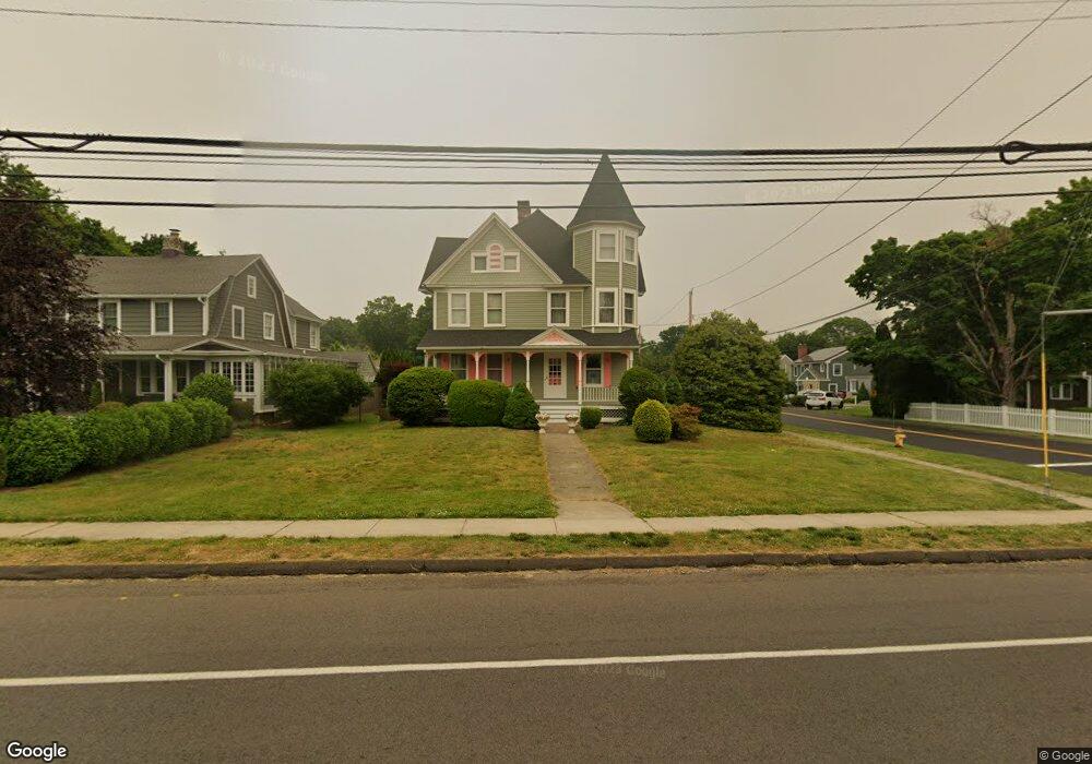 692 Stratfield Rd, Fairfield, CT 06825 - photo 1