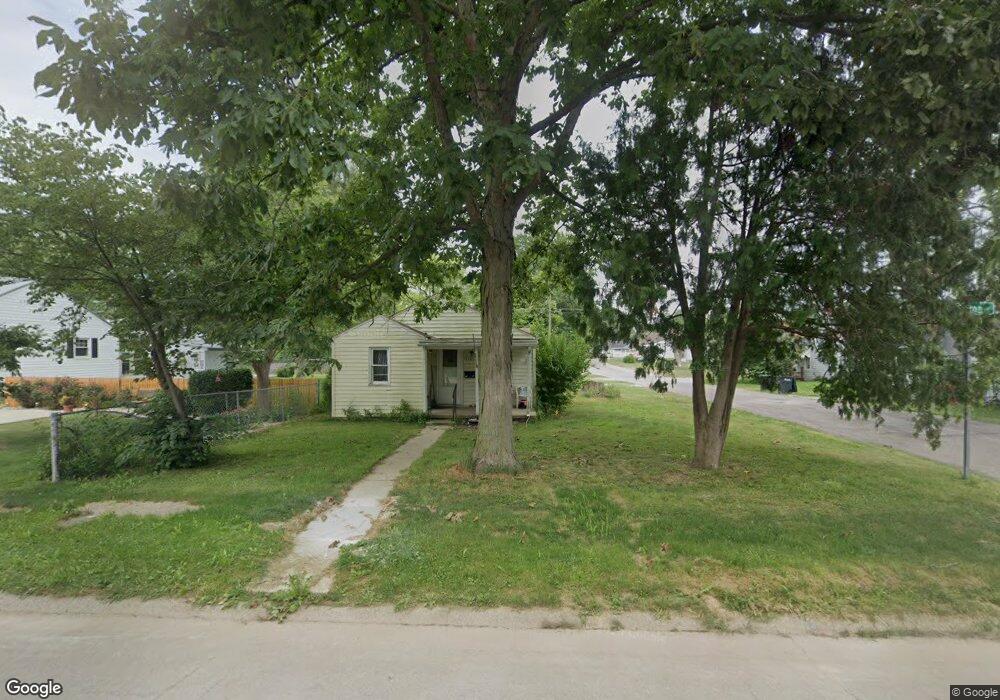 2112 S Eaton Ave, Muncie, IN 47302 - photo 1