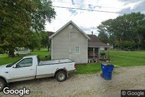 410 S Locust St, Chamois, MO 65024