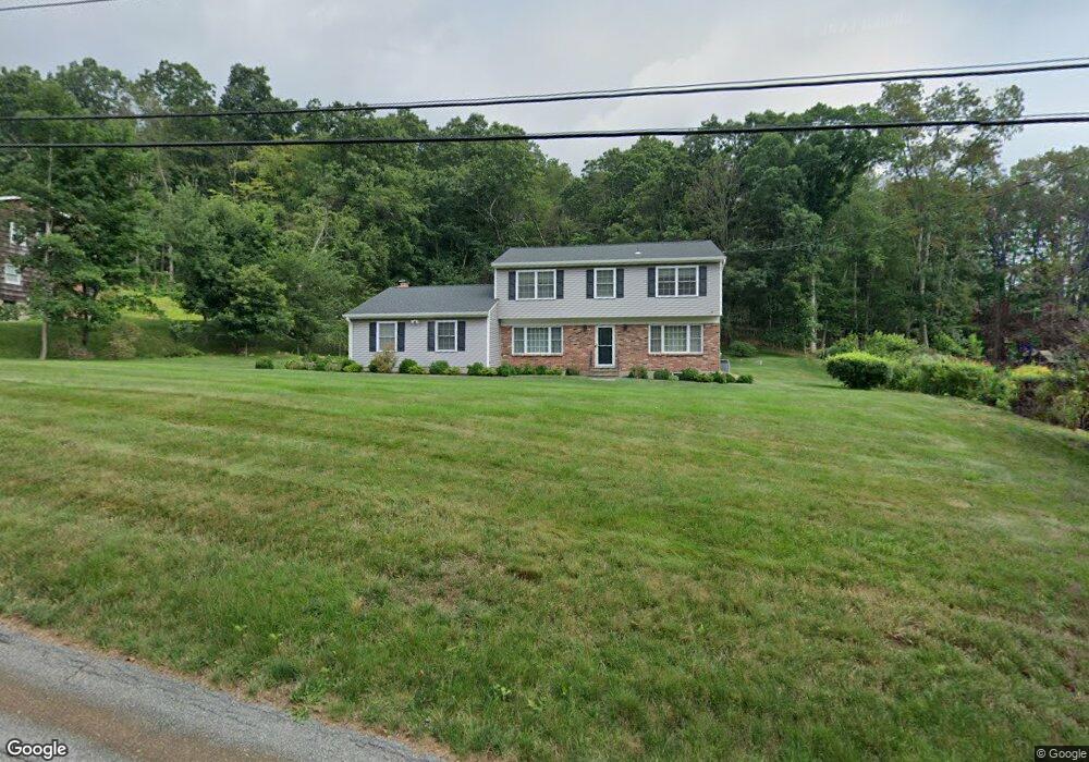 19 Lake Dr, Somers, NY 10589 - photo 1