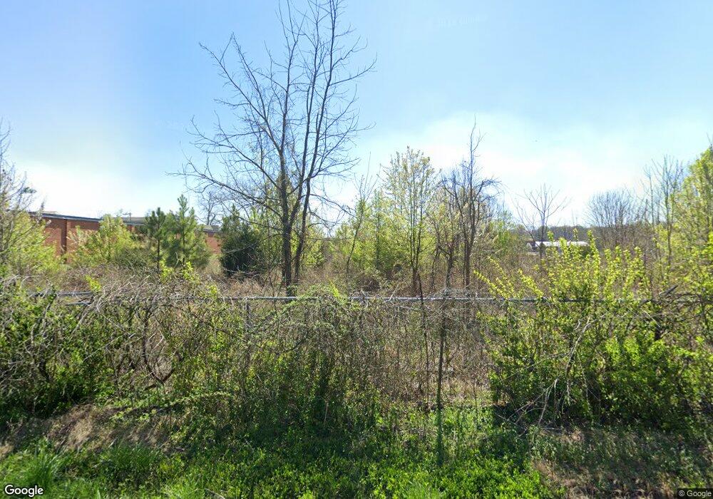 121 W 5th St, Siler City, NC 27344 - photo 1