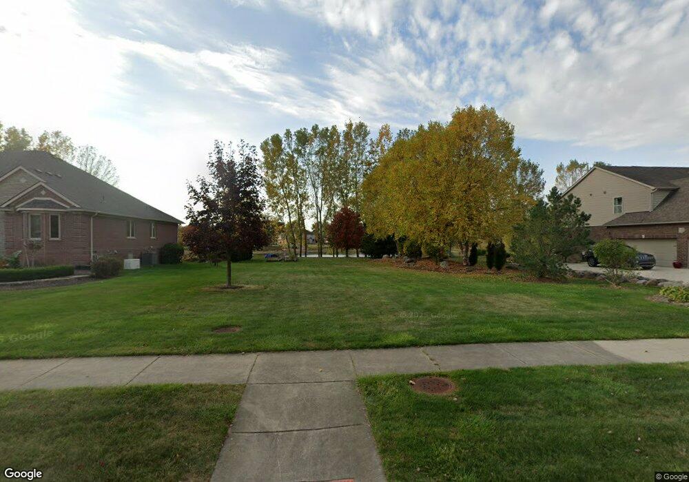 27146 Clear Lake Dr unit 27170, New Baltimore, MI 48051 - photo 1