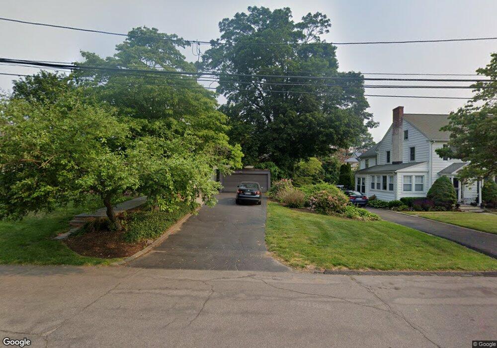 290 Old Spring Rd, Fairfield, CT 06824 - photo 1