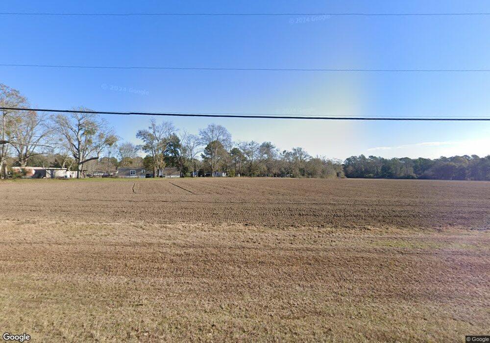 121 Memory Ln, Thomasville, GA 31792 - photo 1