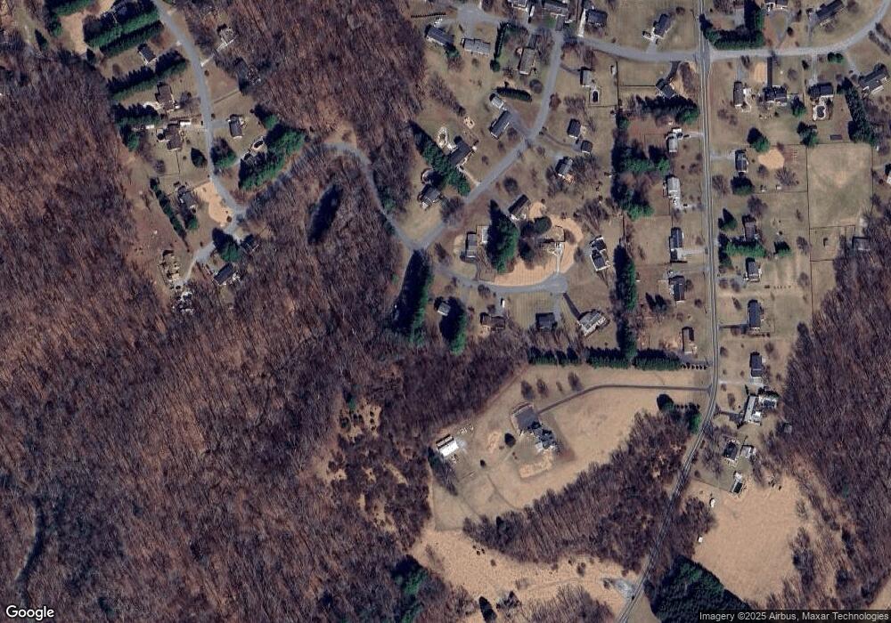 1105 King Arthur Ct, Sykesville, MD 21784 - photo 1