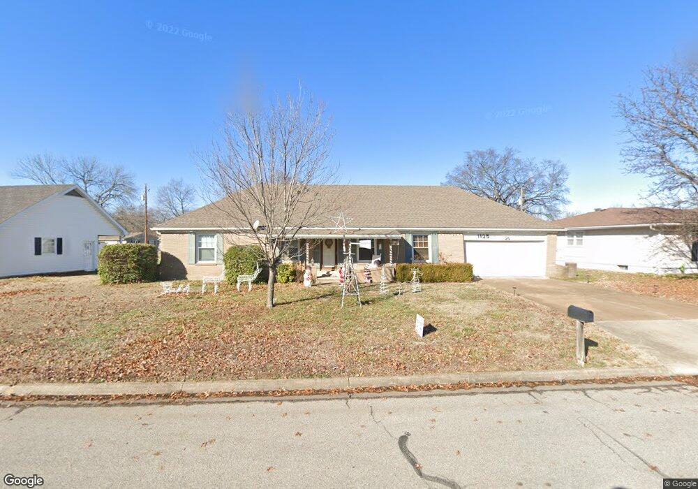 1125 30th Dr, Parsons, KS 67357 - photo 1