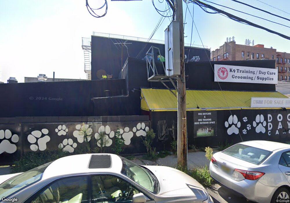 46-01 Broadway, Astoria, NY 11103 - photo 1