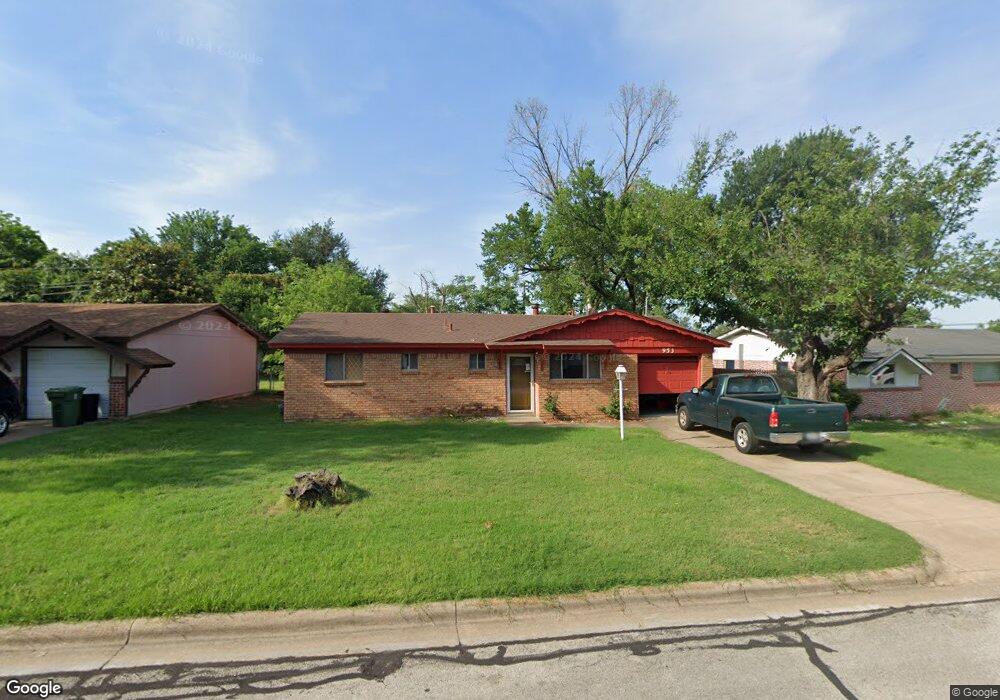 953 Dee Ln, Bedford, TX 76022 - photo 1
