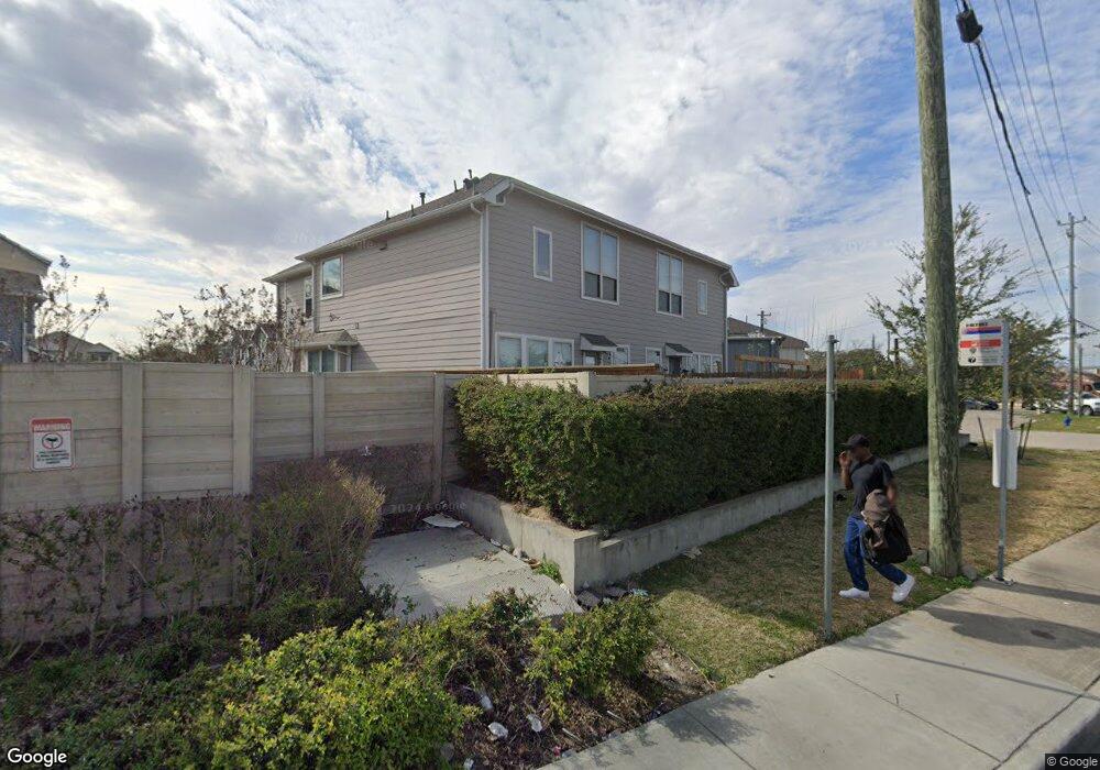 243 Garrison Dr, Houston, TX 77009 - photo 1