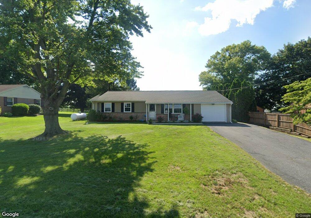 172 Forest Hill Rd, Leola, PA 17540 - photo 1