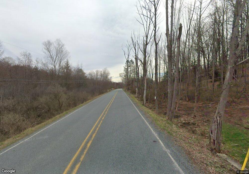 905 Bank St, Dalton, PA 18414 - photo 1