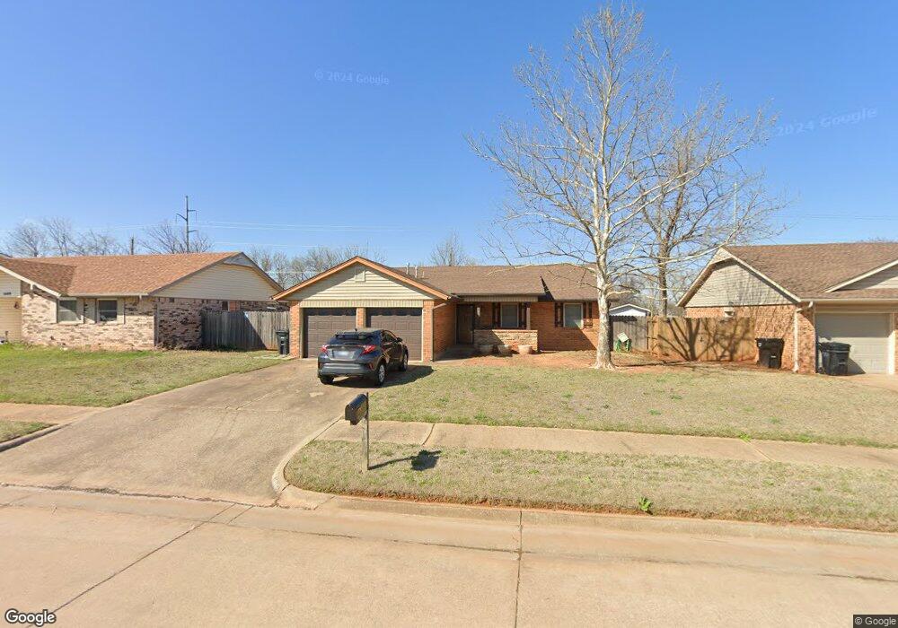 1613 SE 5th St, Moore, OK 73160 - photo 1