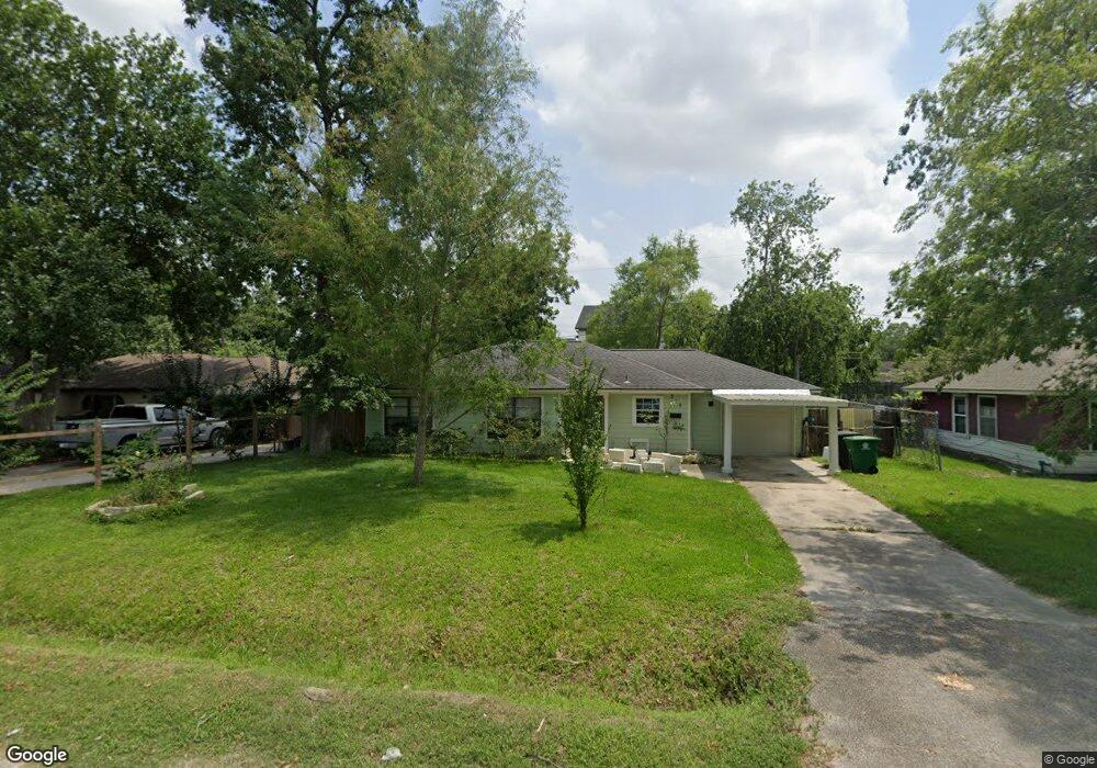 219 Hohldale St, Houston, TX 77022 - photo 1