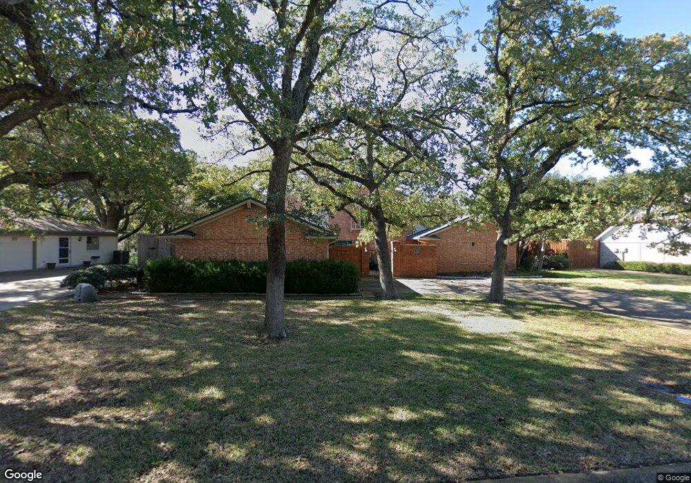 618 Ridgecrest Cir, Denton, TX 76205 - photo 1