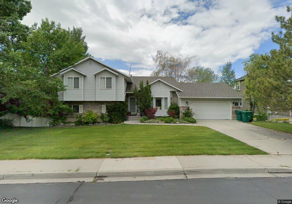 10197 N Pinion Dr, Pleasant Grove, UT 84062 - photo 1