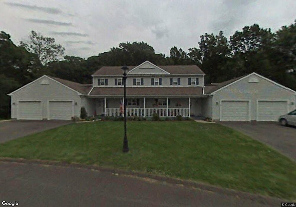 30 Dibble Hollow Ln, Windsor Locks, CT 06096 - photo 1