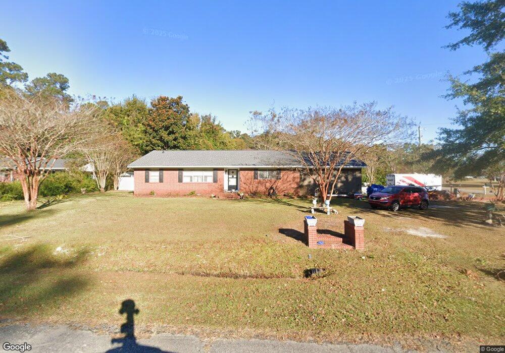 808 Linda Ln, Burgaw, NC 28425 - photo 1